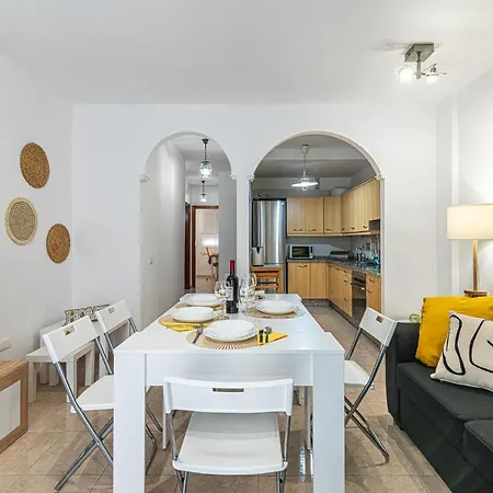 Centrico Apartamento Con Garaje En Apartamento