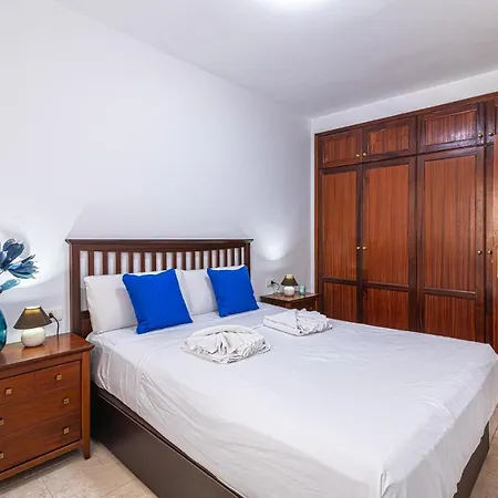 Centrico Apartamento Con Garaje En 圣克鲁斯-德特内里费