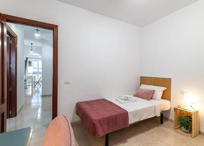 Centrico Apartamento Con Garaje En Apartmán *