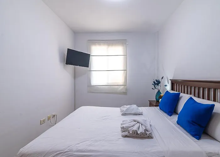 Centrico Apartamento Con Garaje En