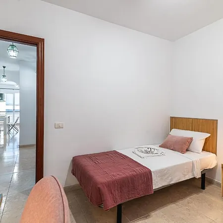 Centrico Apartamento Con Garaje En Apartament *